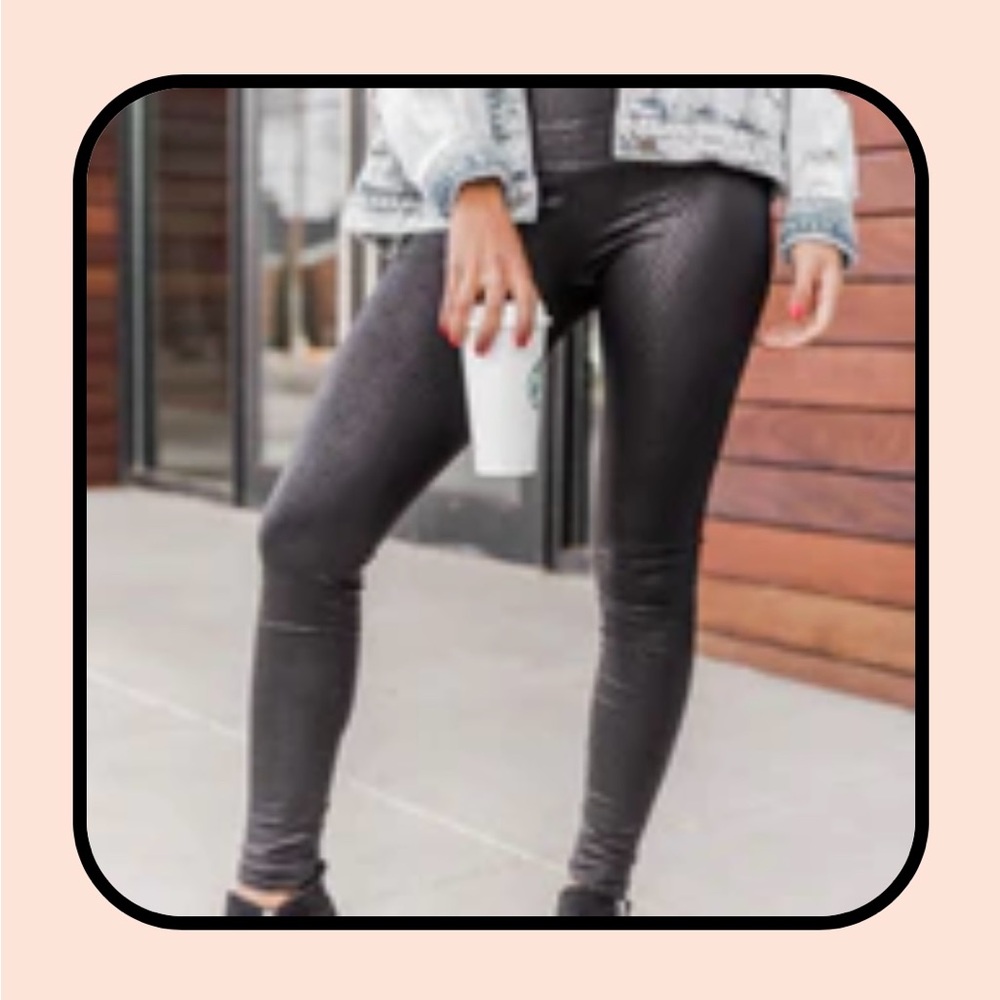 Brand New, Never Worn Snakeskin Leggings!